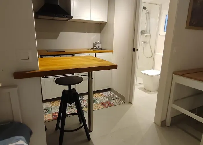 Apartament דירה ארונה